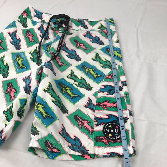 Maui and Sons shark‎ swim trunks - Picture 6 of 9